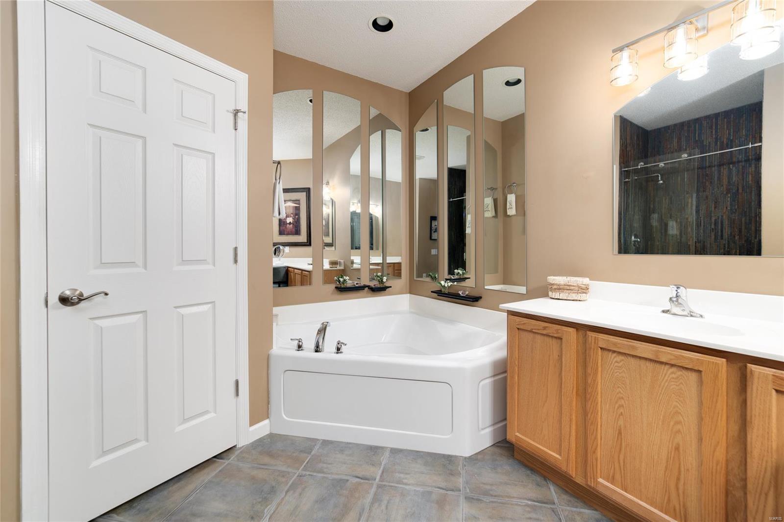 674 Falconcrest Drive