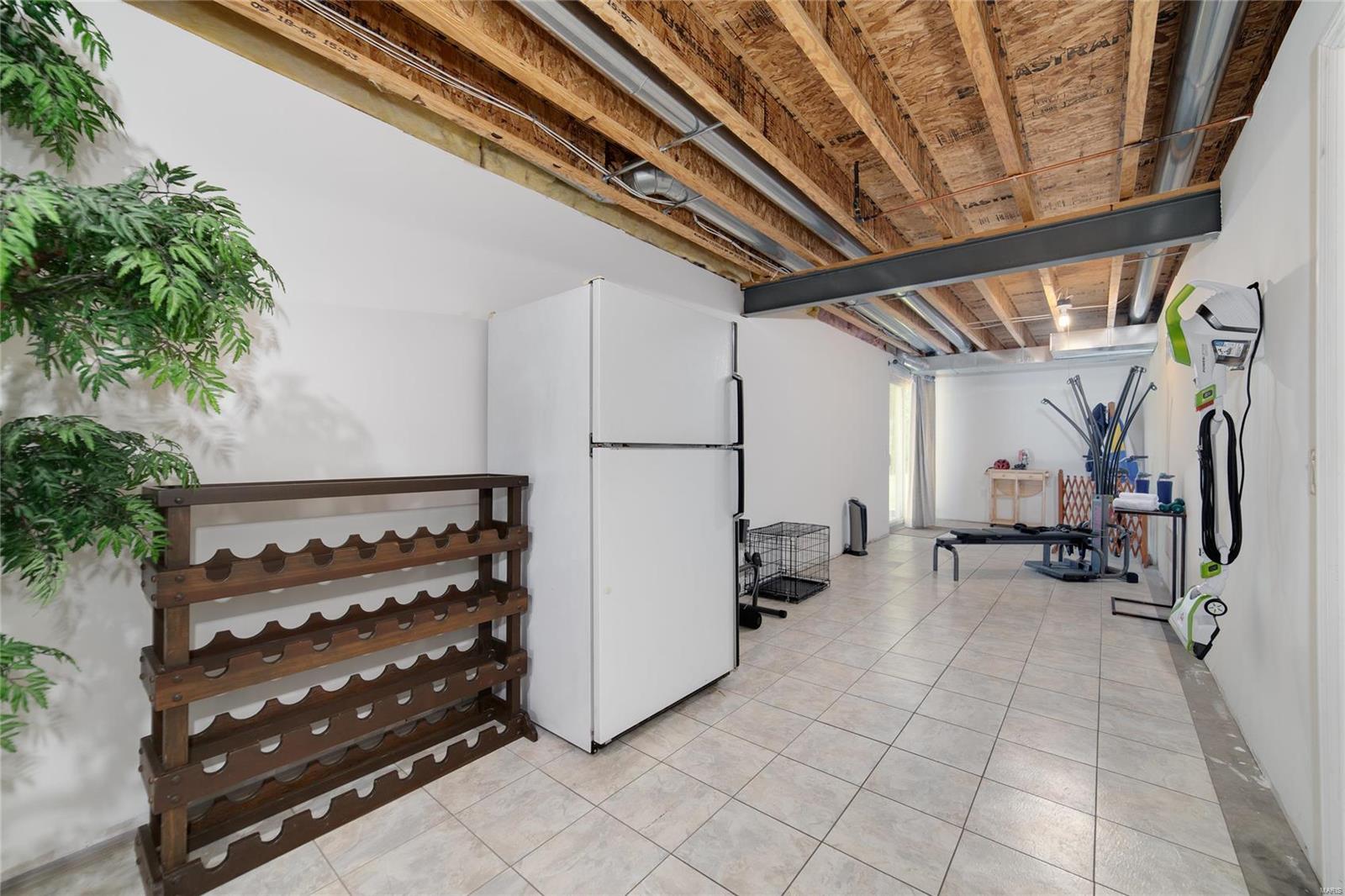 674 Falconcrest Drive