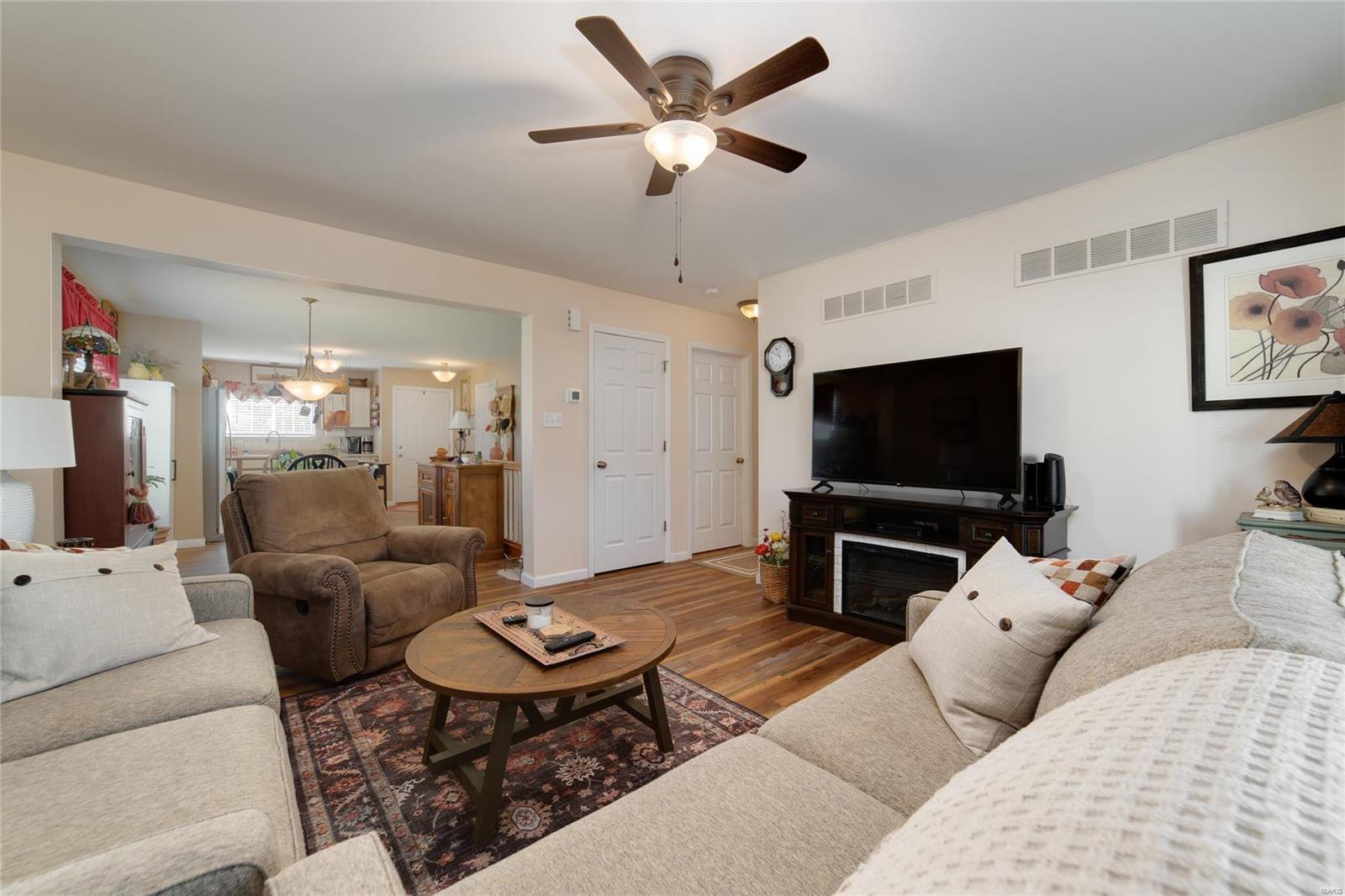 1354 Flintshire Lane