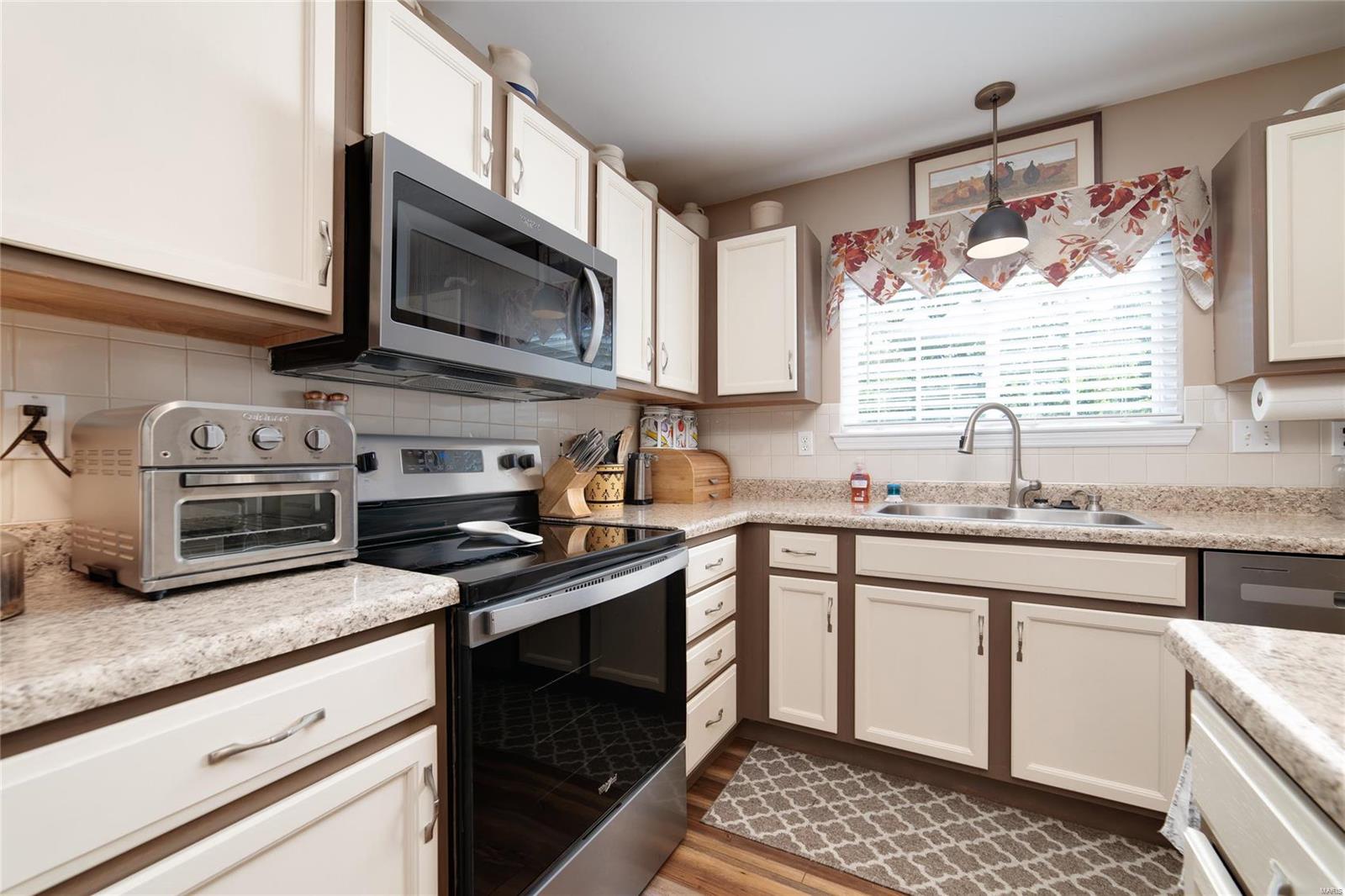 1354 Flintshire Lane