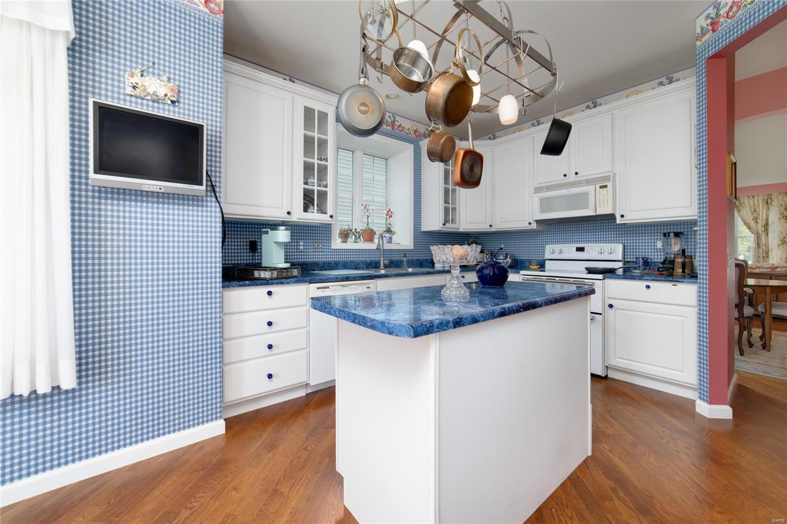 2050 Hawks Landing Drive