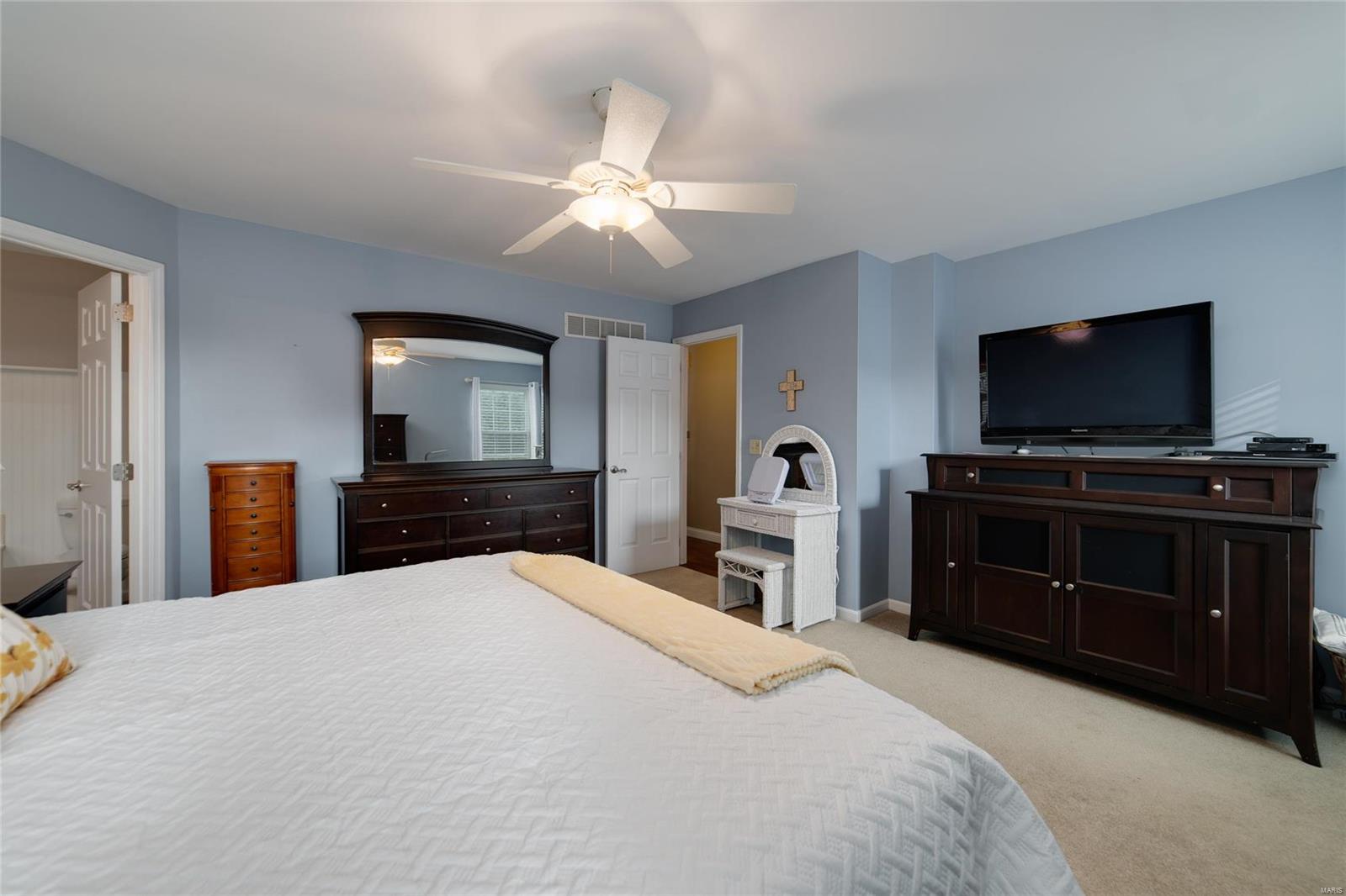 2816 Wilshire Valley Drive