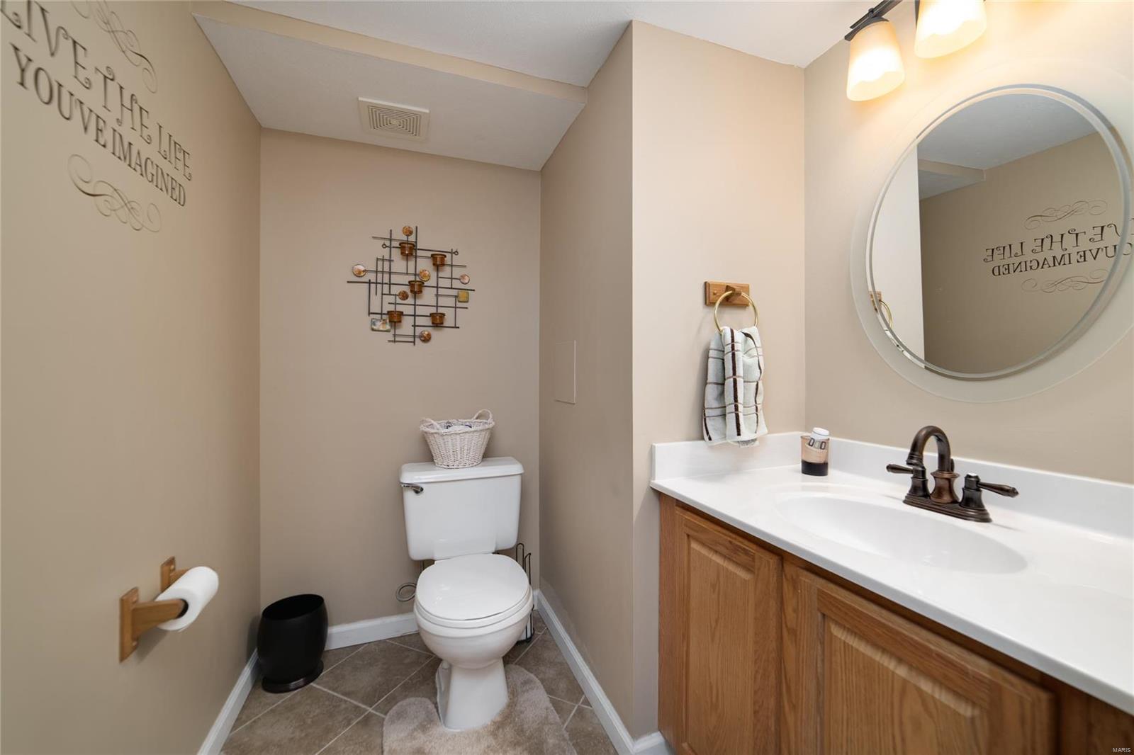 2816 Wilshire Valley Drive