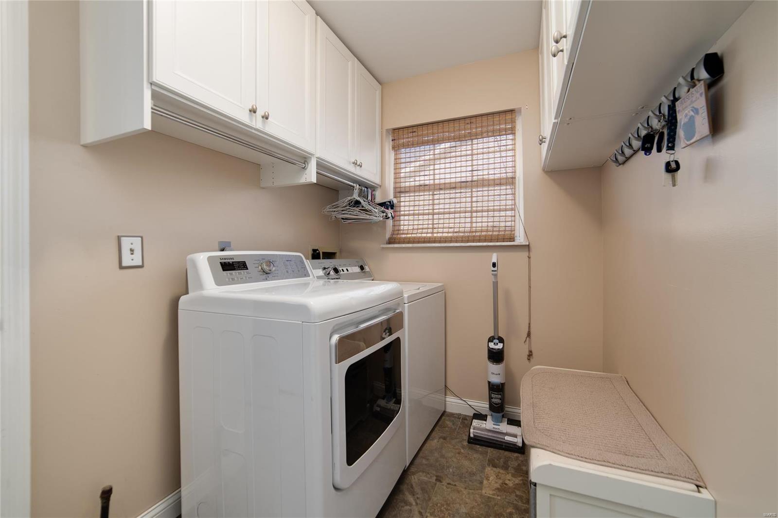 2816 Wilshire Valley Drive