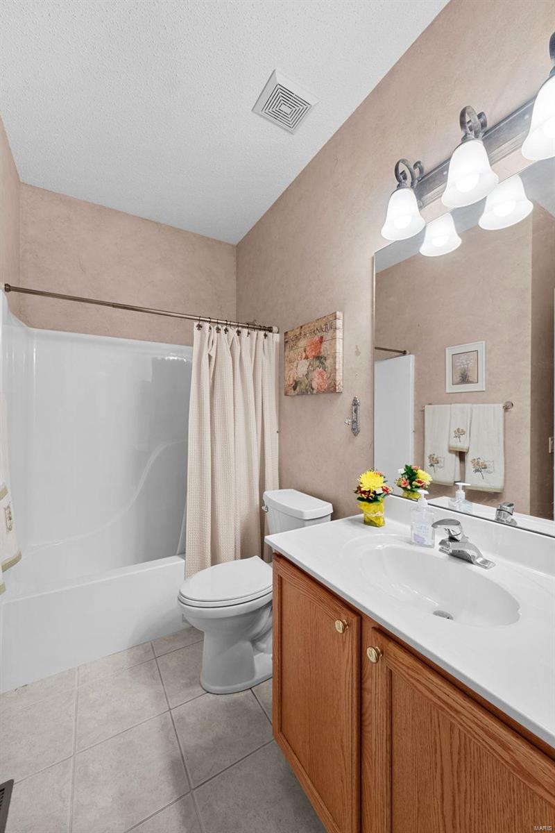 48 Toucan Drive Unit: V