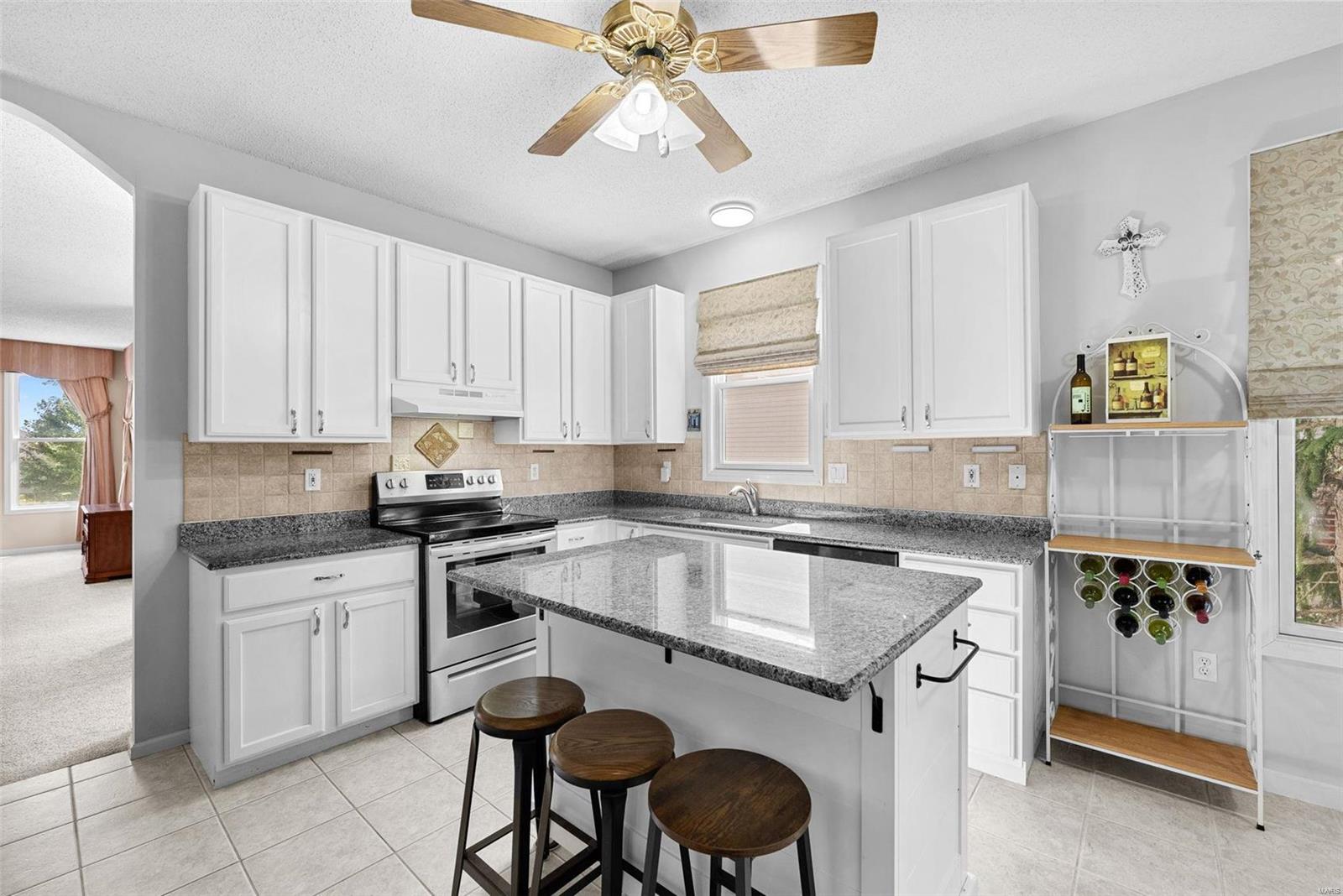 48 Toucan Drive Unit: V