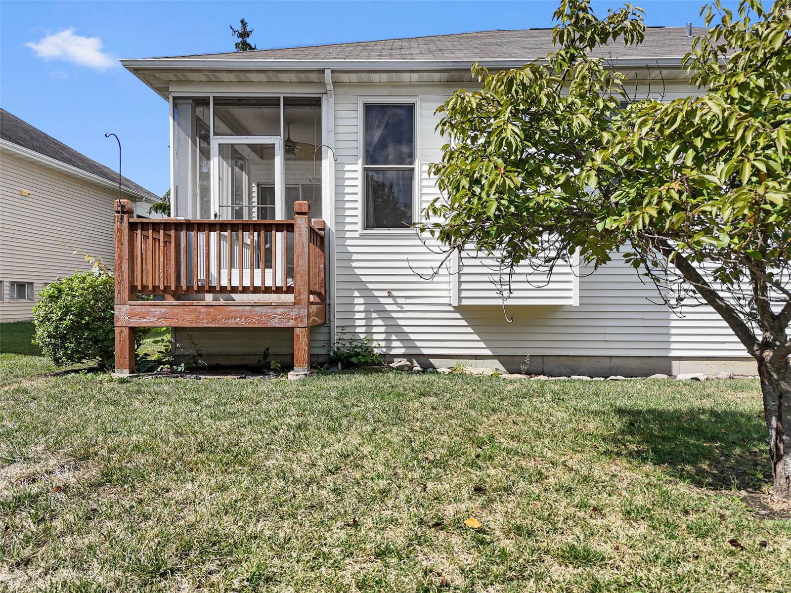 48 Toucan Drive Unit: V