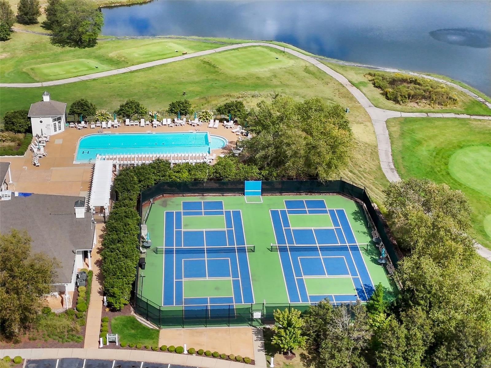 48 Toucan Drive Unit: V