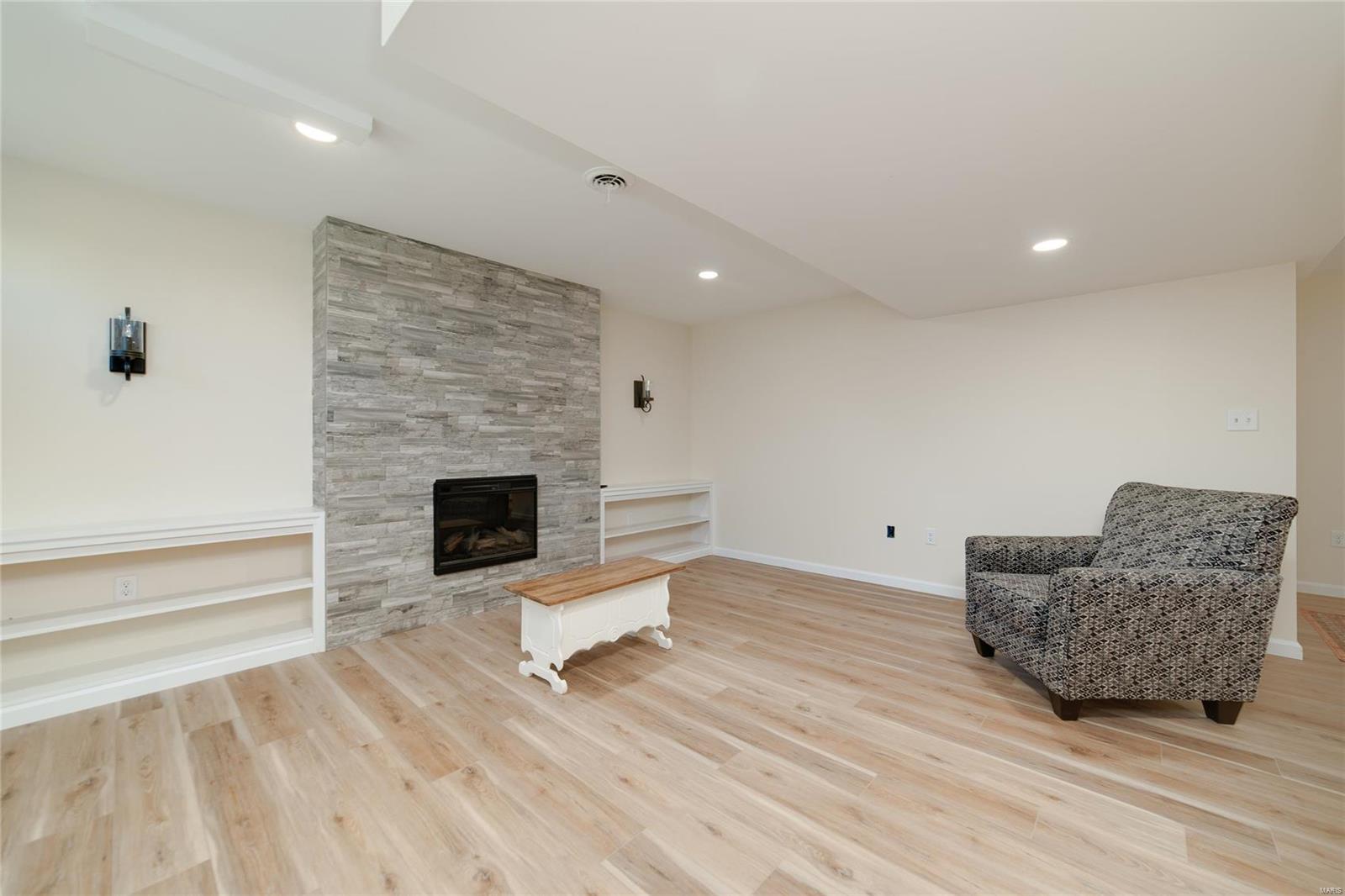 2060 Hawks Landing Drive Unit: S