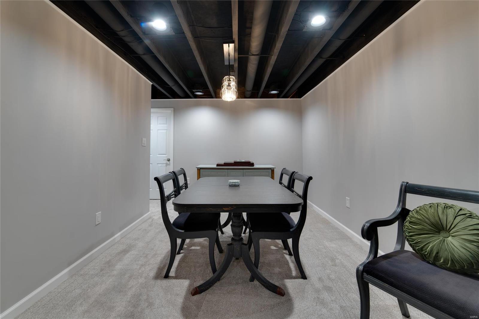 641 Falconcrest Drive