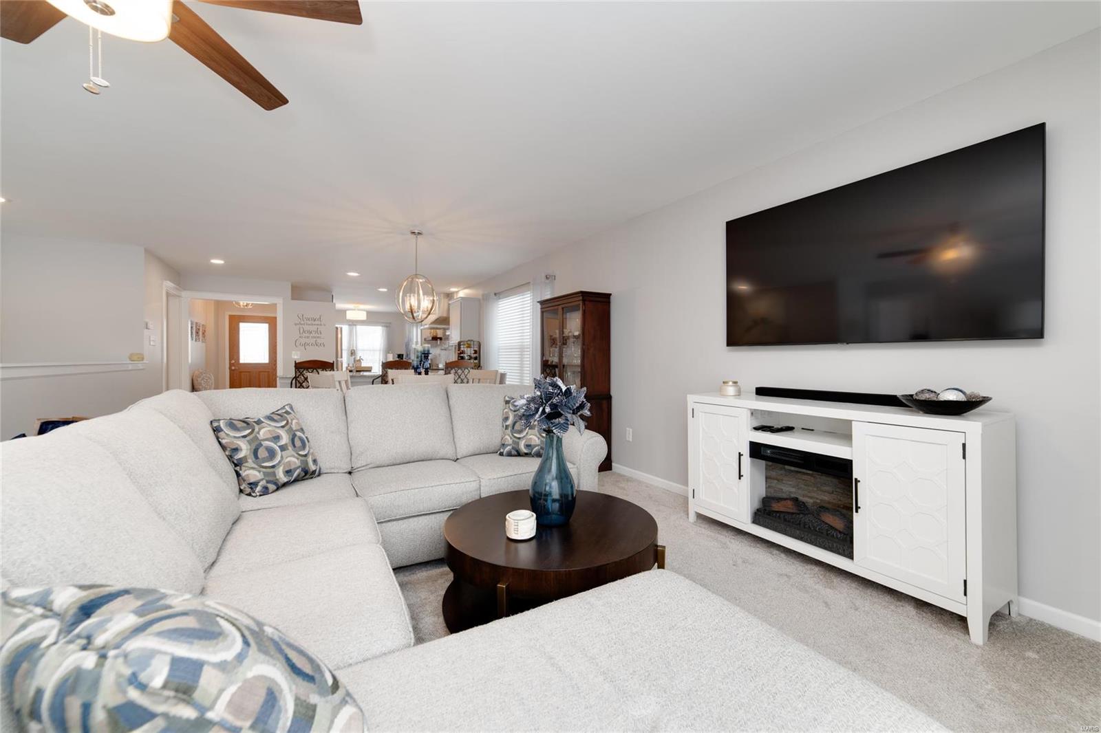 641 Falconcrest Drive