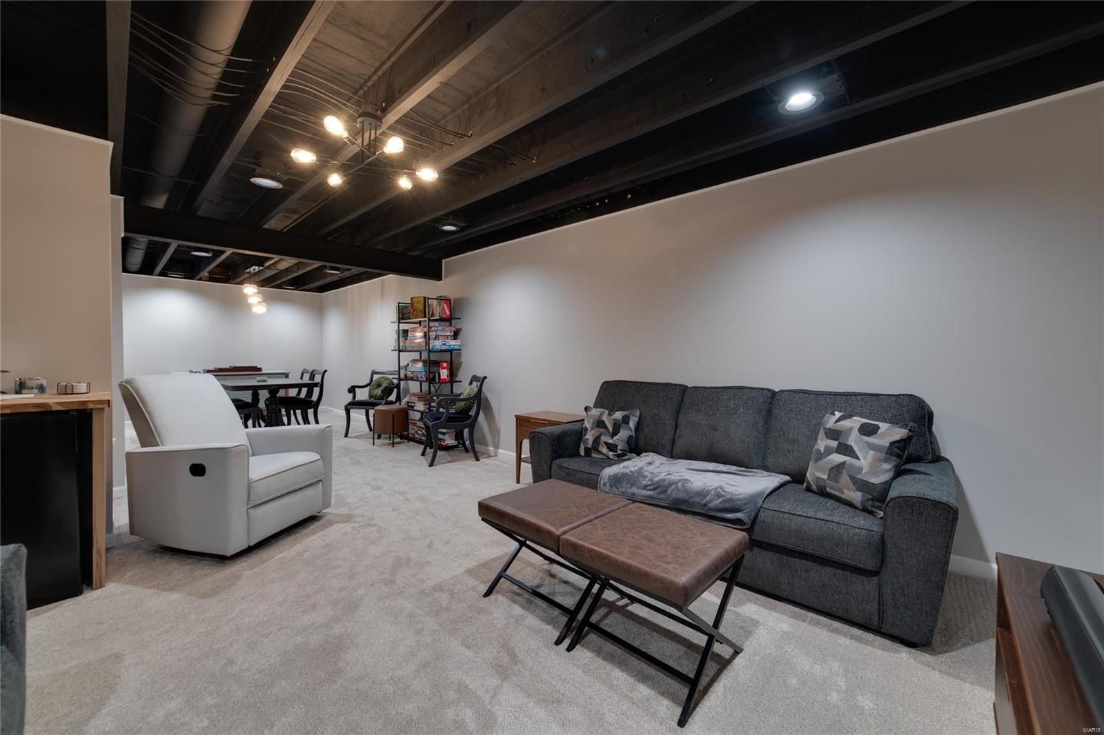 641 Falconcrest Drive