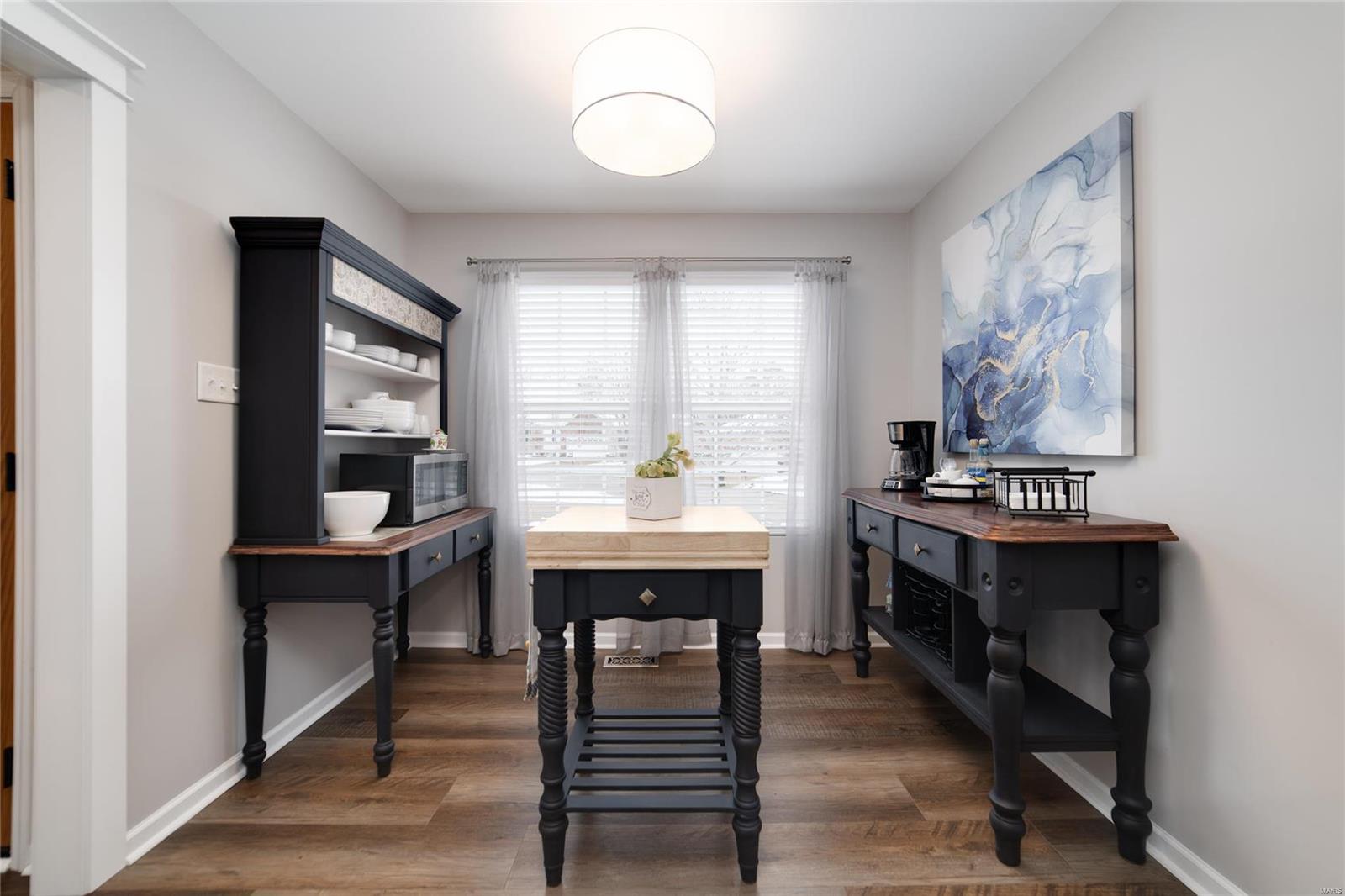 641 Falconcrest Drive