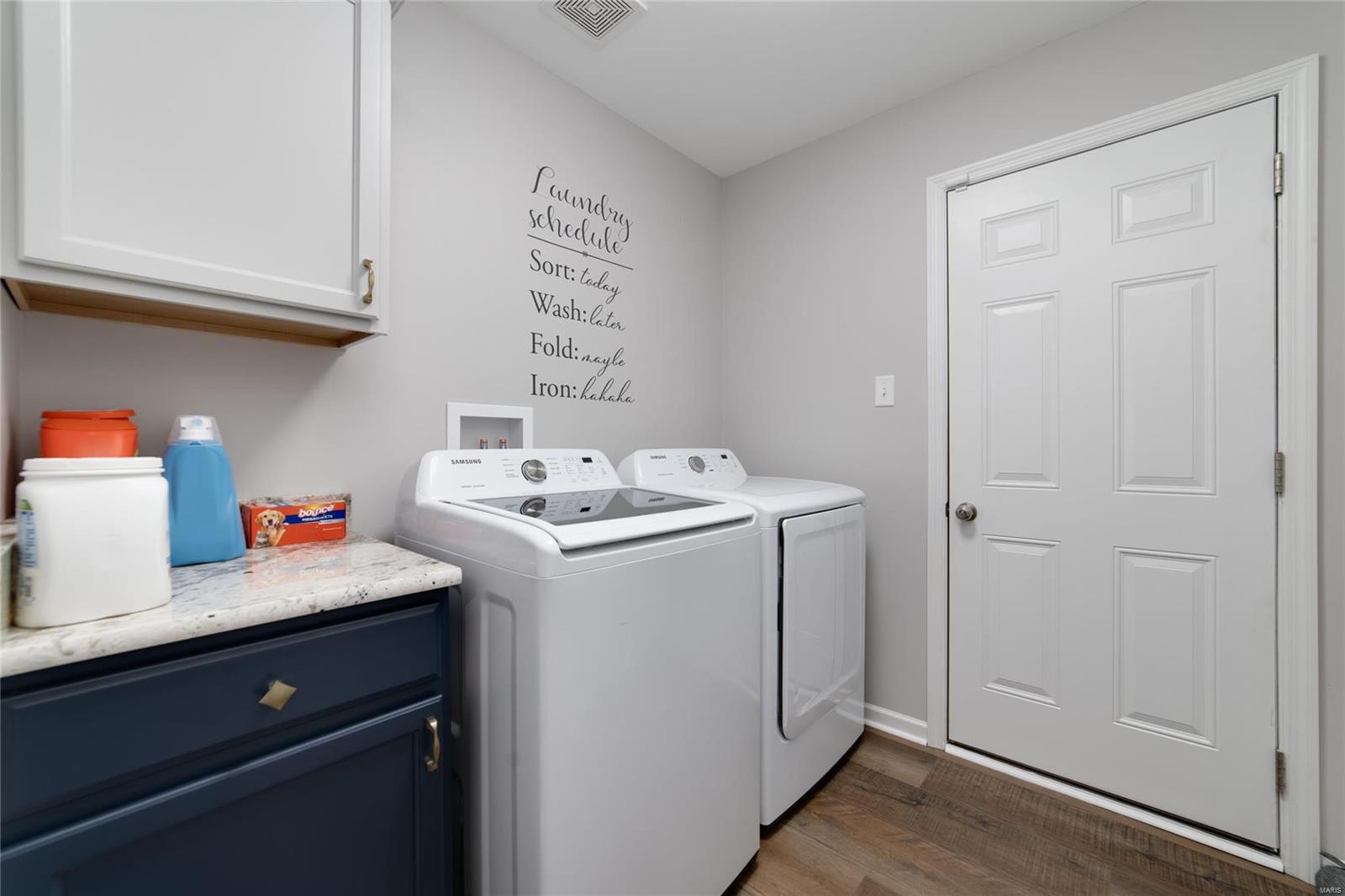 641 Falconcrest Drive