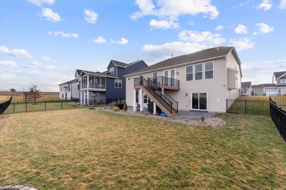 848 Upland Loop