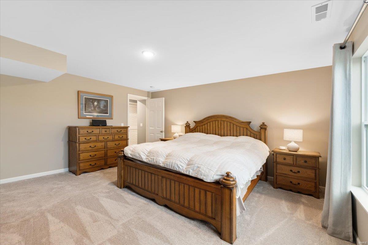 848 Upland Loop