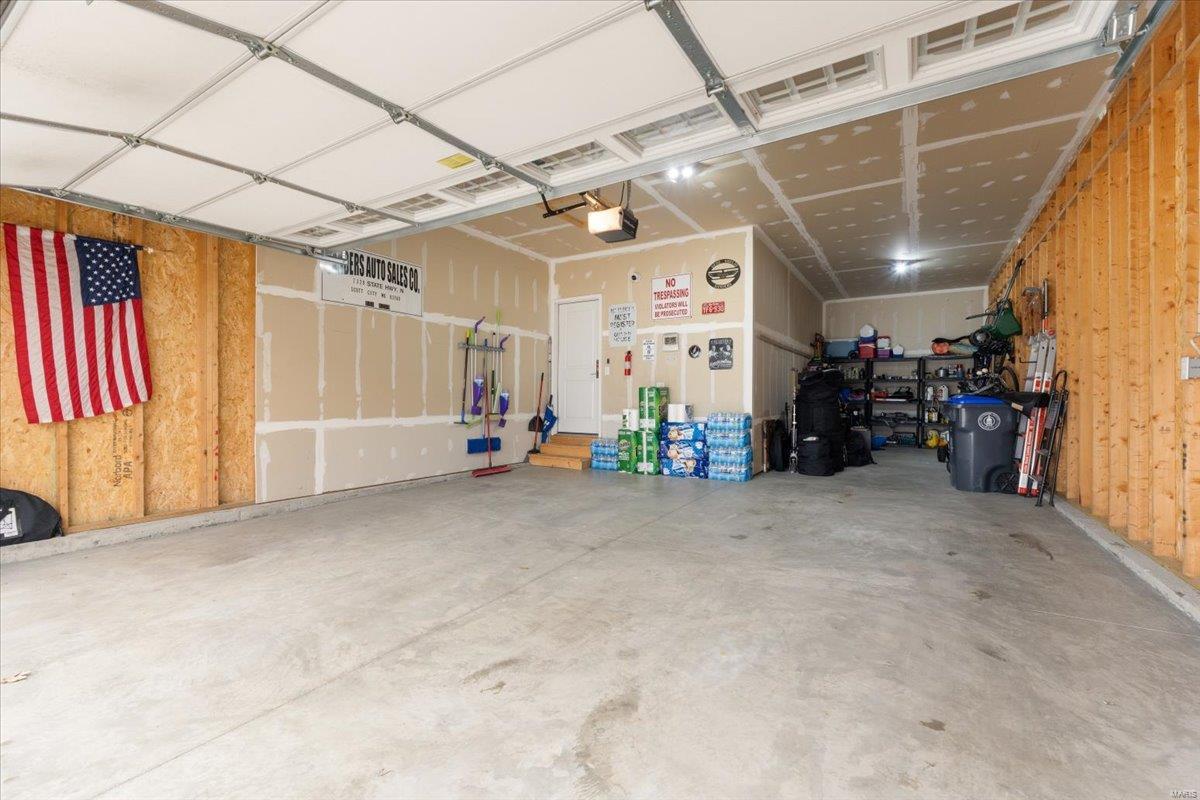 848 Upland Loop