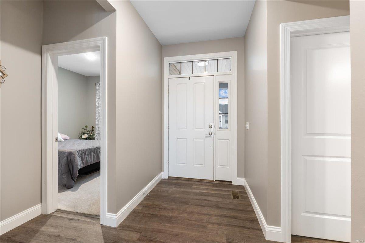 848 Upland Loop
