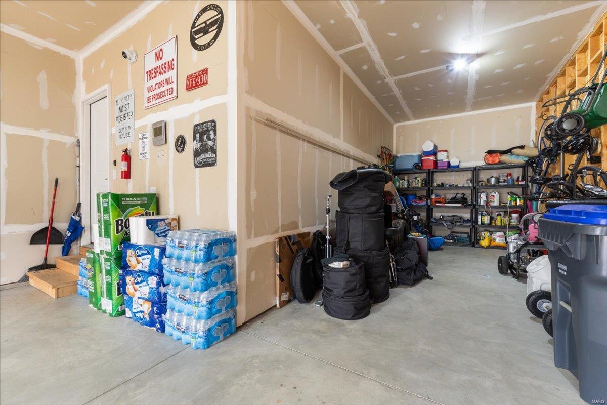 848 Upland Loop
