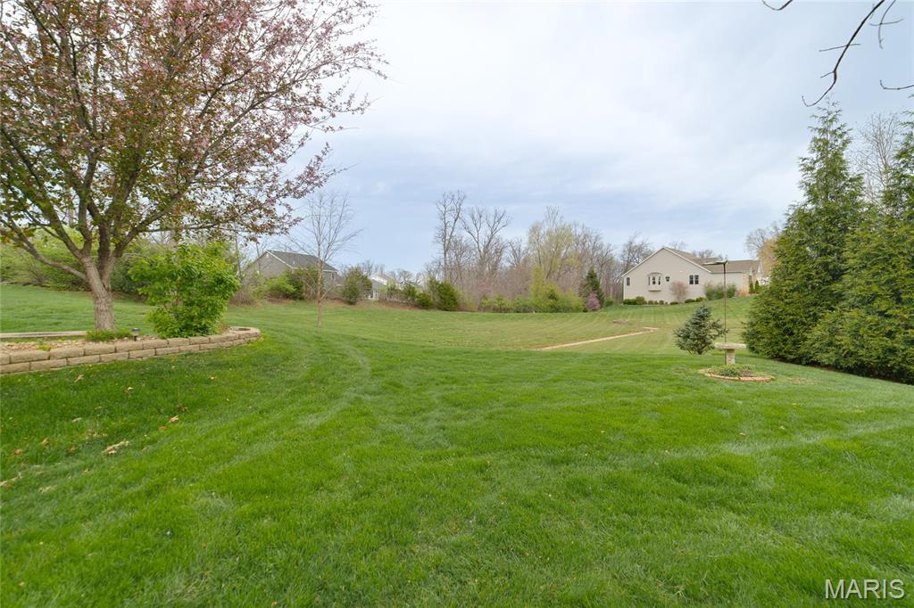 642 Falconcrest Drive