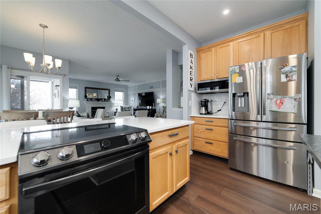 642 Falconcrest Drive