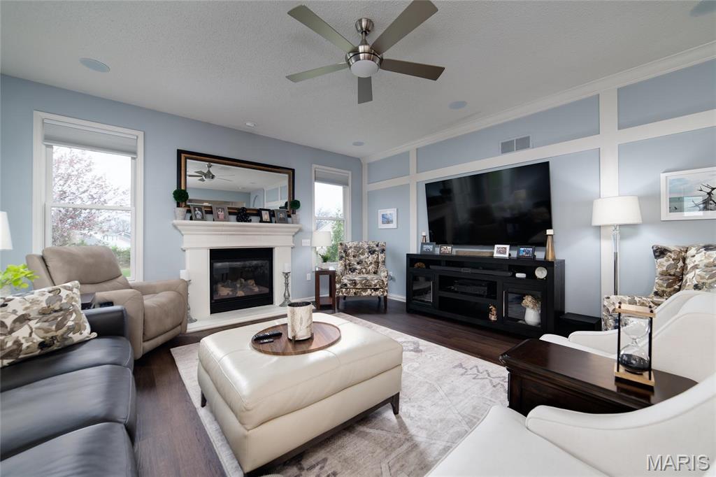 642 Falconcrest Drive