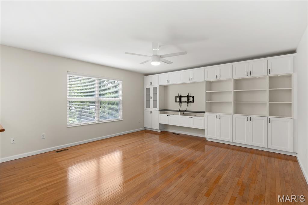 842 Bellerive Manor Drive