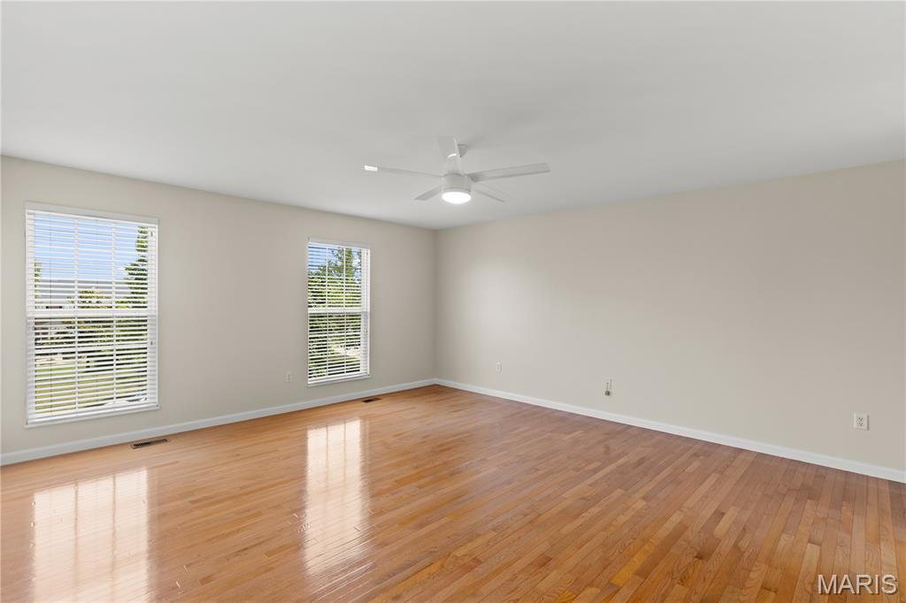 842 Bellerive Manor Drive