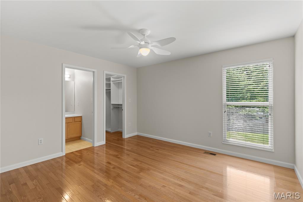 842 Bellerive Manor Drive