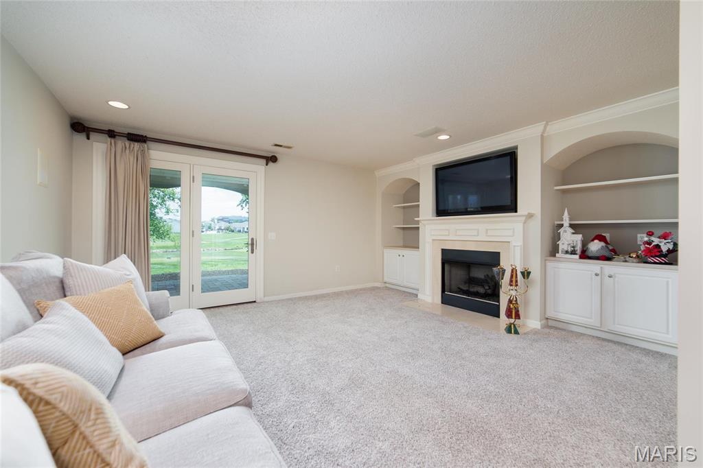 209 Pigeon Drive Unit: S