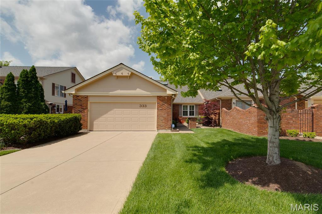 333 Morristown Court