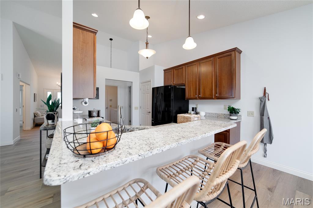 610 Falconcrest Drive