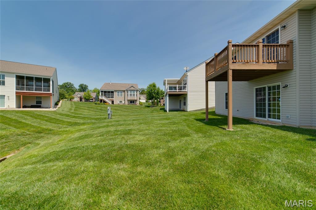 610 Falconcrest Drive