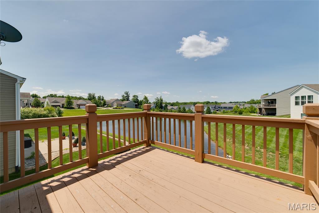 610 Falconcrest Drive