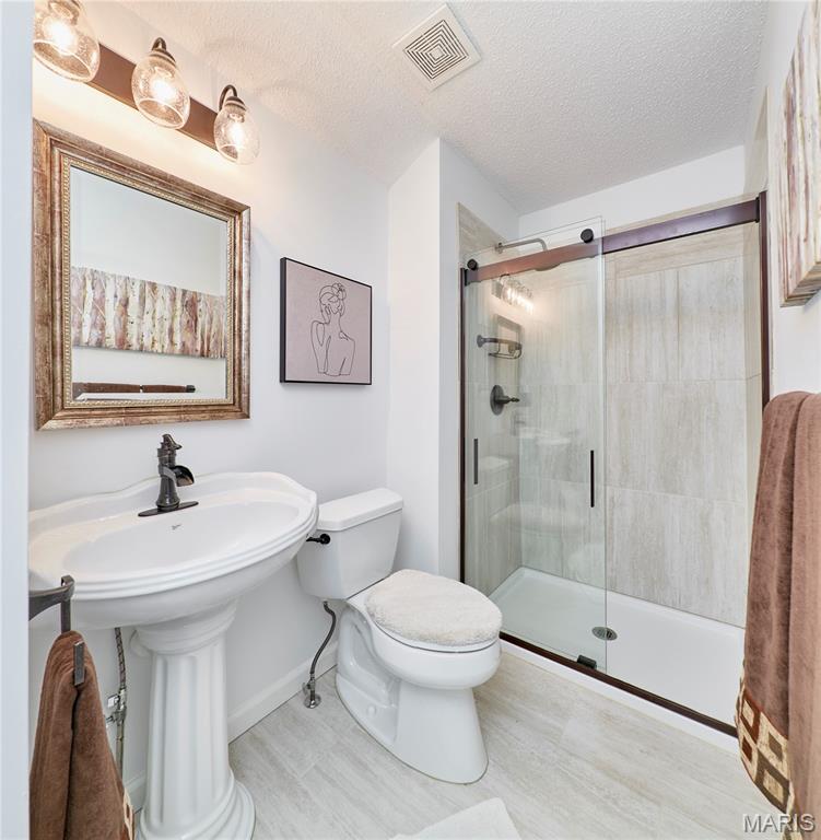 328 Seahawk Drive
