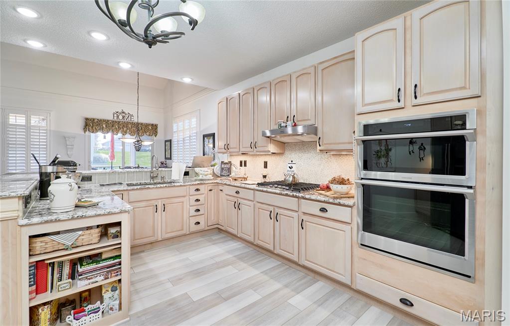 328 Seahawk Drive