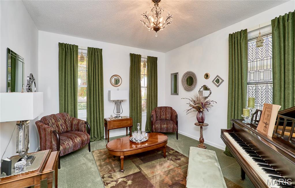 328 Seahawk Drive