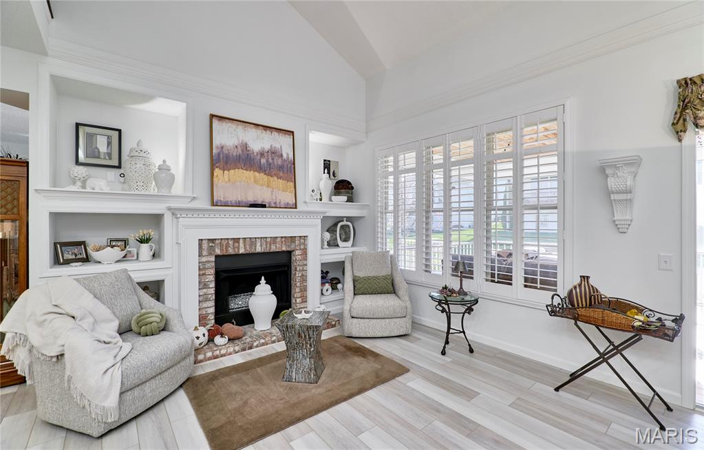 328 Seahawk Drive