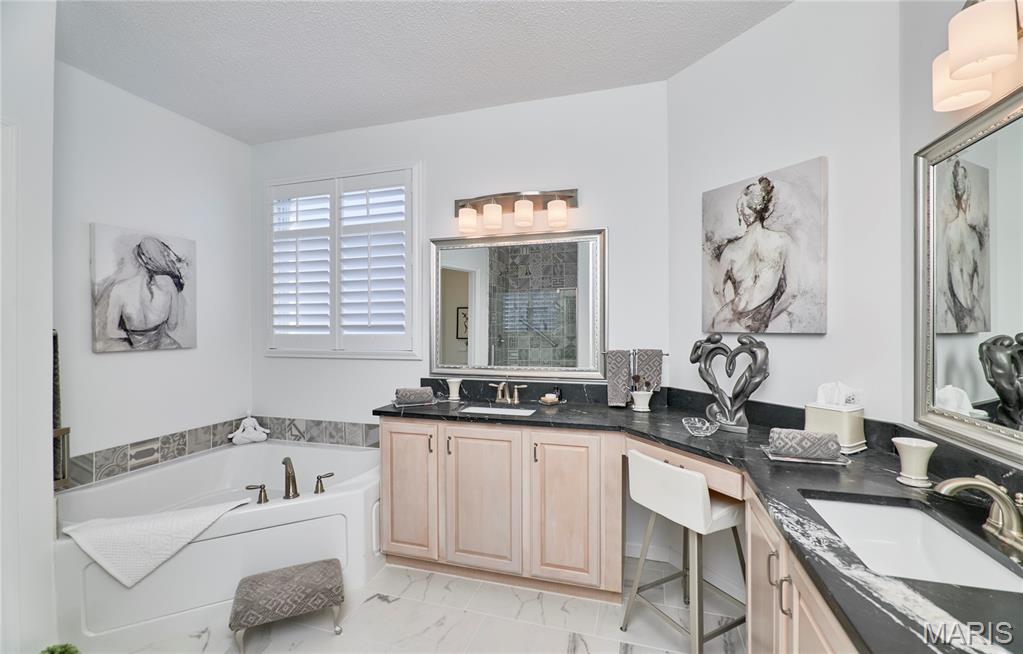 328 Seahawk Drive