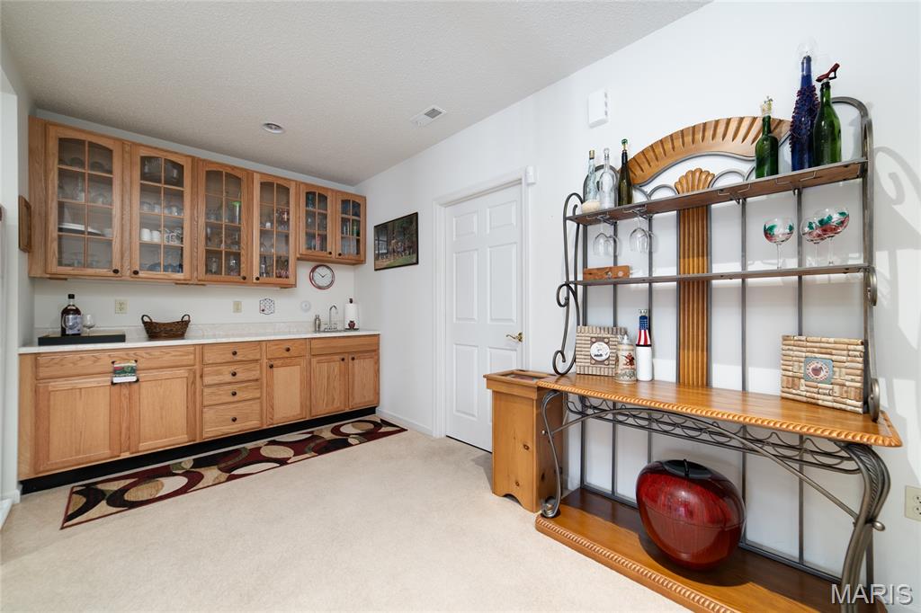 644 Falconcrest Drive