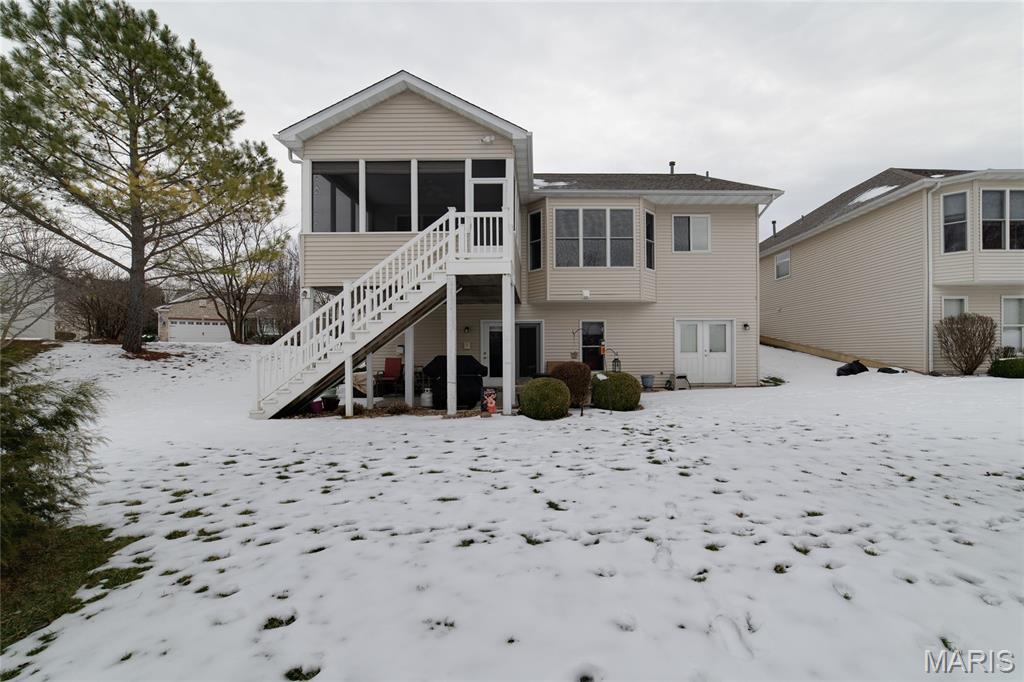 644 Falconcrest Drive