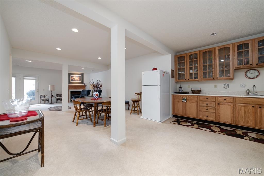 644 Falconcrest Drive