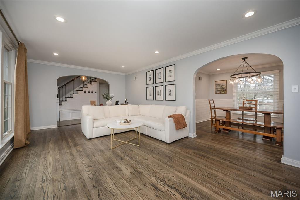 815 Brookside Drive