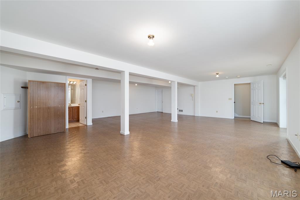 513 Crown Passage Drive