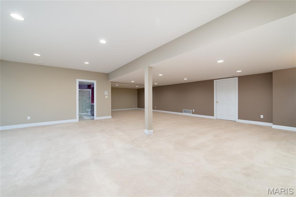 1156 Hollow Valley Court