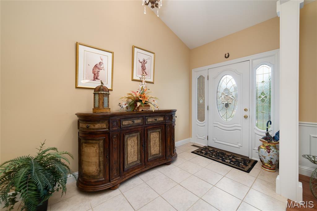 1156 Hollow Valley Court