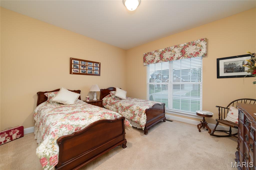 1156 Hollow Valley Court