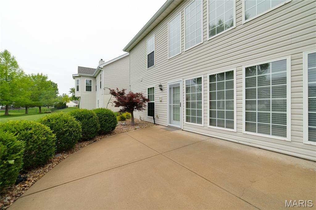 1156 Hollow Valley Court