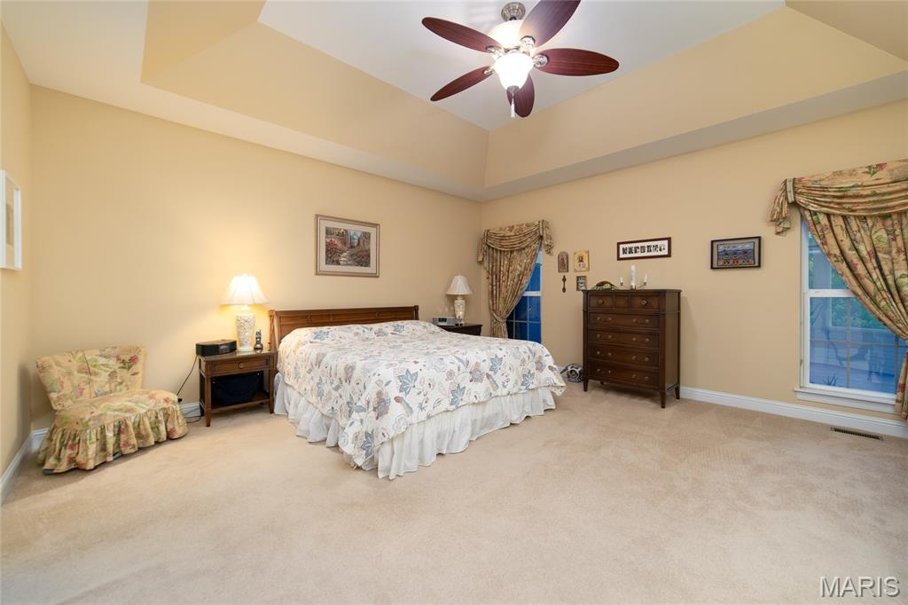 1156 Hollow Valley Court