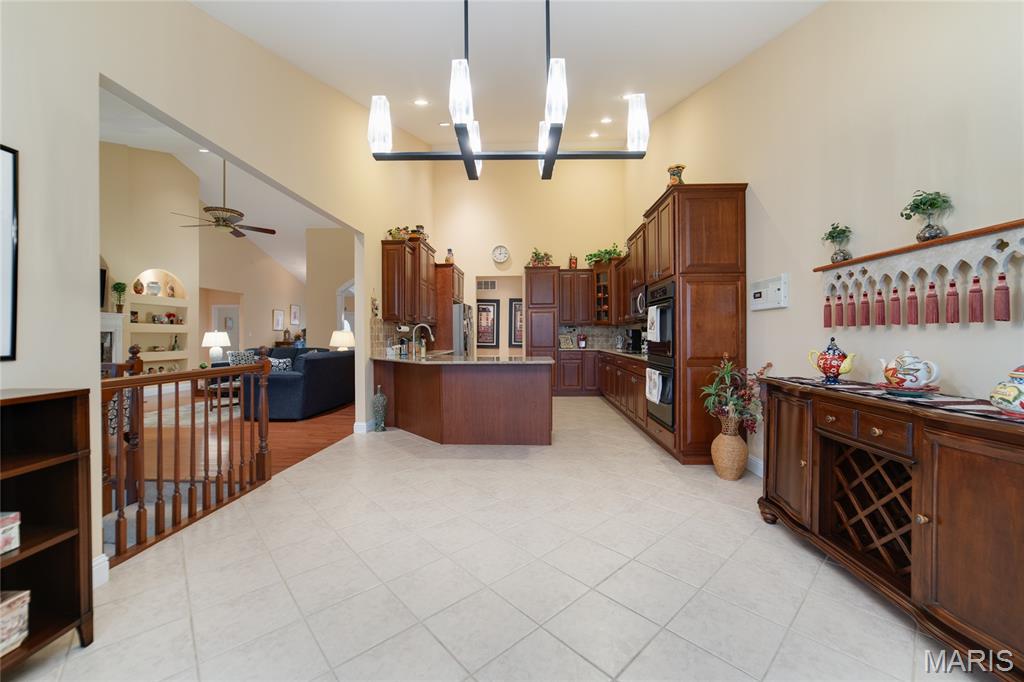 1156 Hollow Valley Court